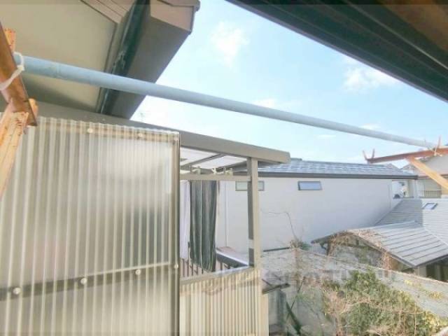 ベランダ　物干し竿