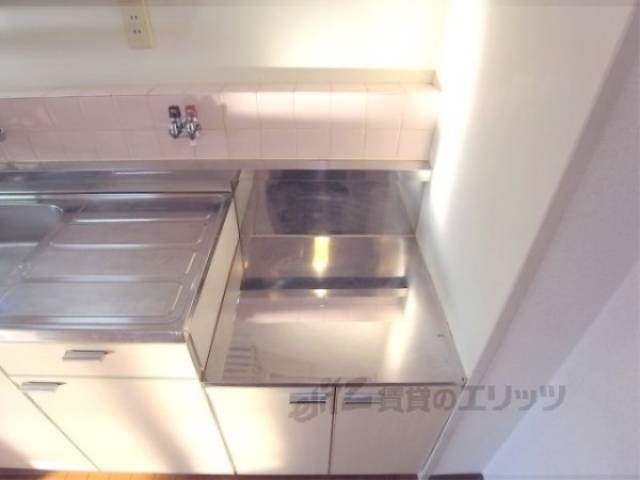 キッチン　コンロ置き場