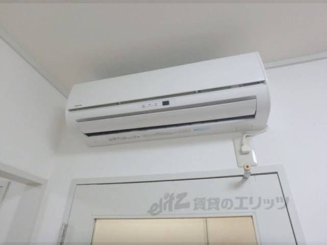 リビング　エアコン