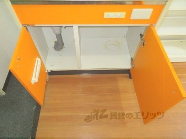 キッチン 下部収納