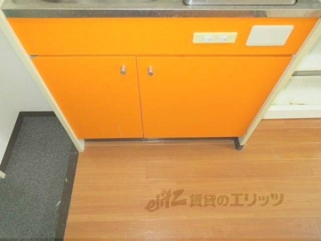キッチン 下部収納