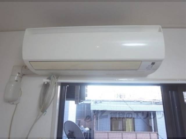 エアコン　エアコン
