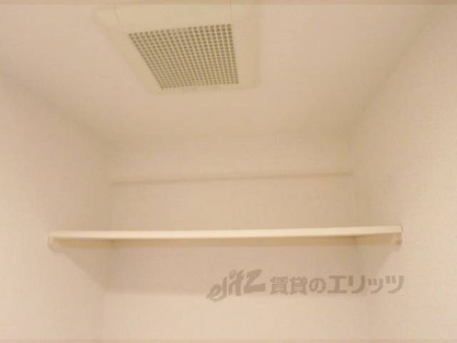 トイレ棚