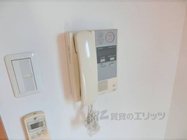 インターホン