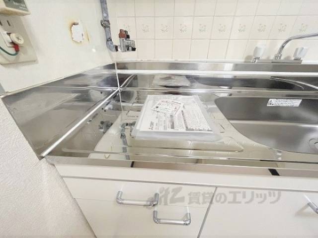 キッチン　コンロ置き場