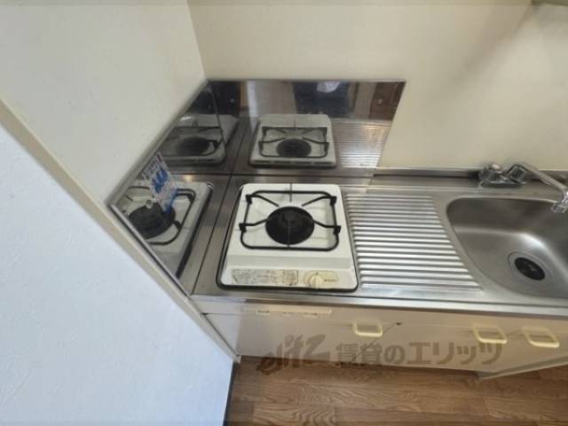 キッチン　コンロ