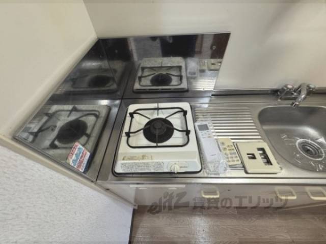 キッチン　コンロ
