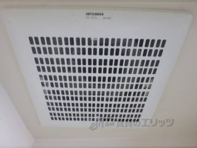 キッチン　換気扇