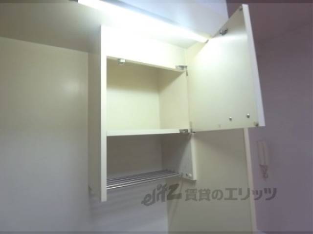 キッチン　上部