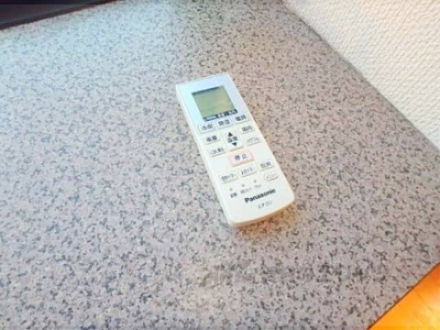 エアコン　リモコン
