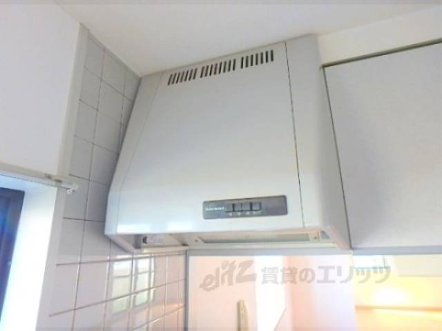 キッチン　換気扇