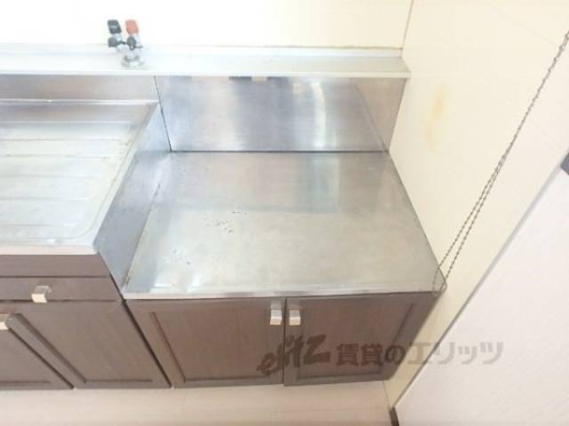 キッチン　コンロ