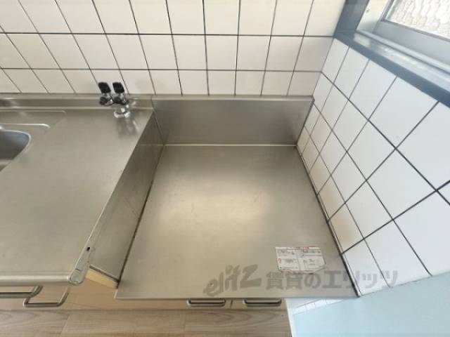 キッチン　コンロ置き場