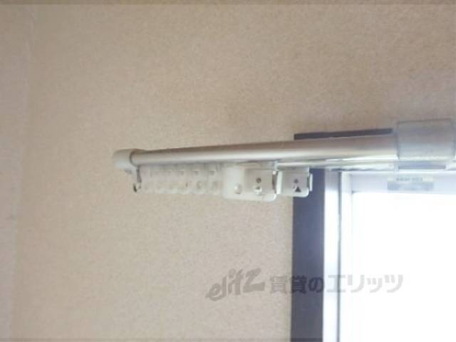 カーテンレール