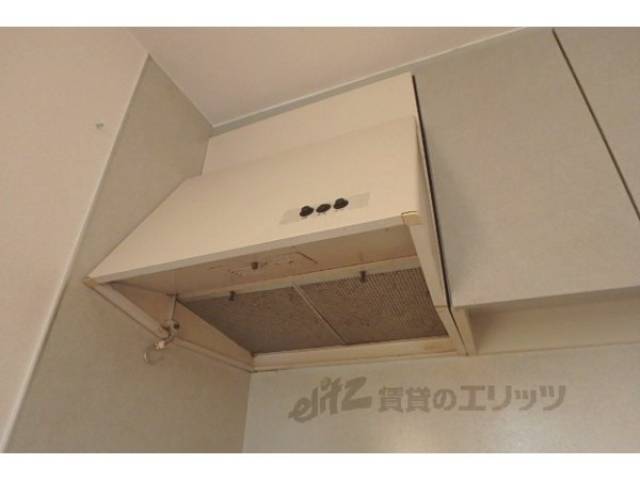 キッチン　換気扇