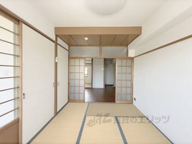 和室　南東側和室