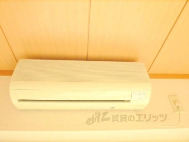 エアコン　夏場冬場の救世主 和室部分