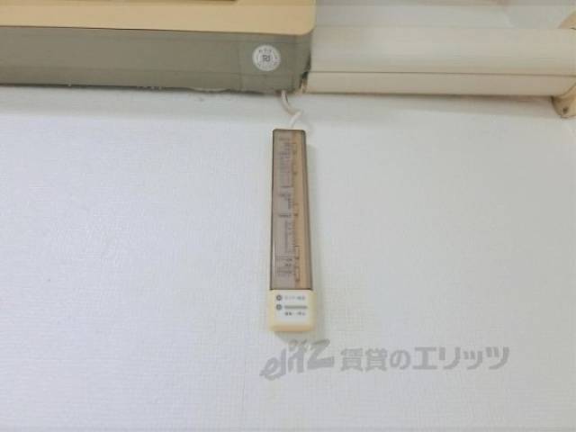 エアコンのリモコン
