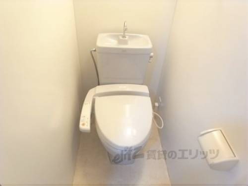 画像7:トイレ：ビデ付きのトイレです。