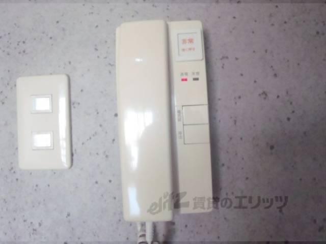ドアフォン