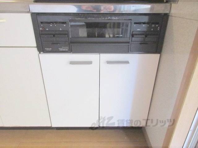 キッチン　下部収納