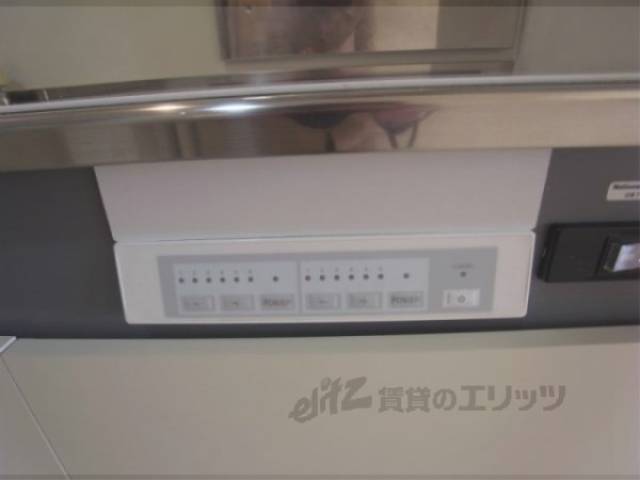 キッチン　コンロ