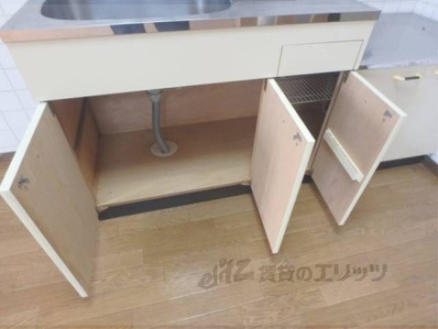 キッチン収納