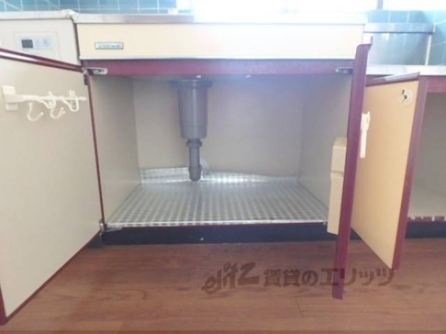 キッチン　キッチン下収納