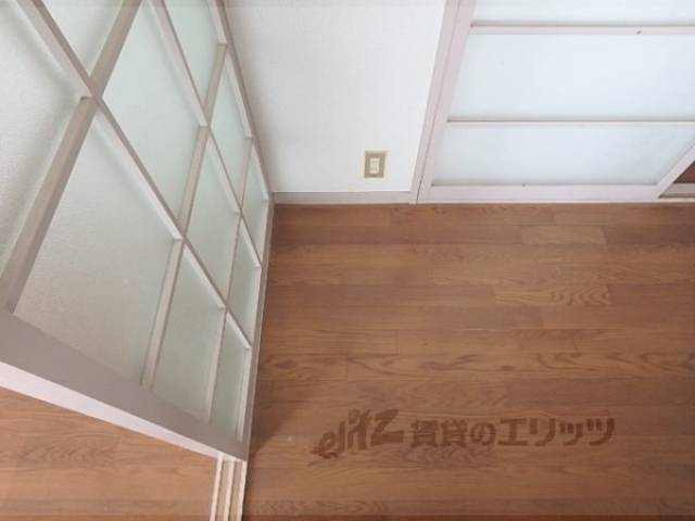 冷蔵庫置場