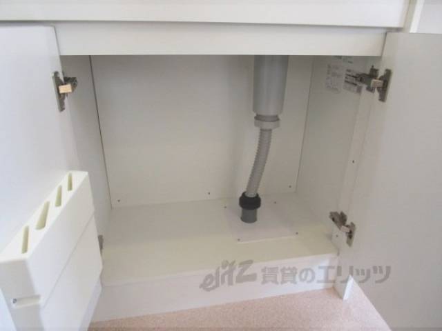 キッチン　下部収納