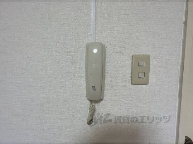 インターホン