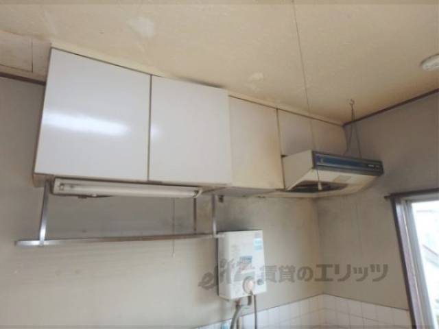 キッチン　収納