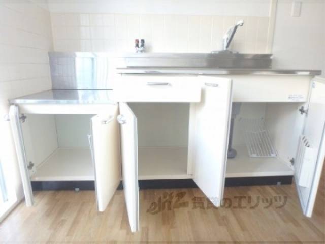 キッチン　収納