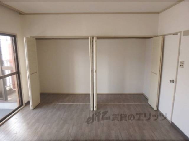 リビング　収納