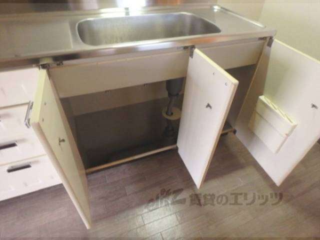 キッチン　収納