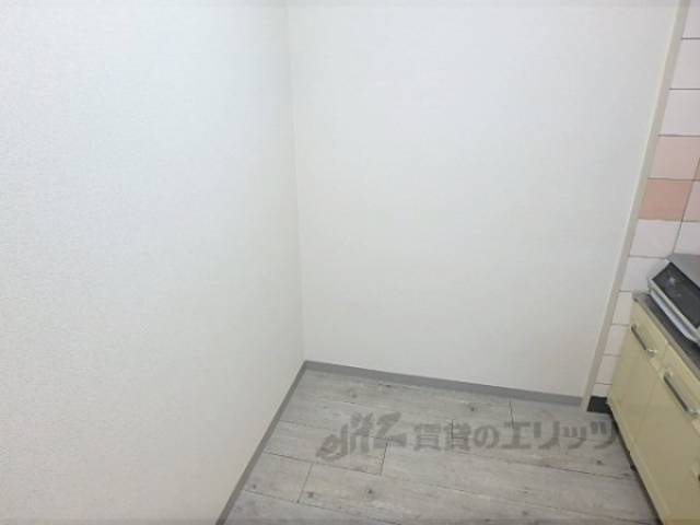 冷蔵庫置場
