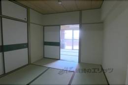 近建イレブン室内写真1
