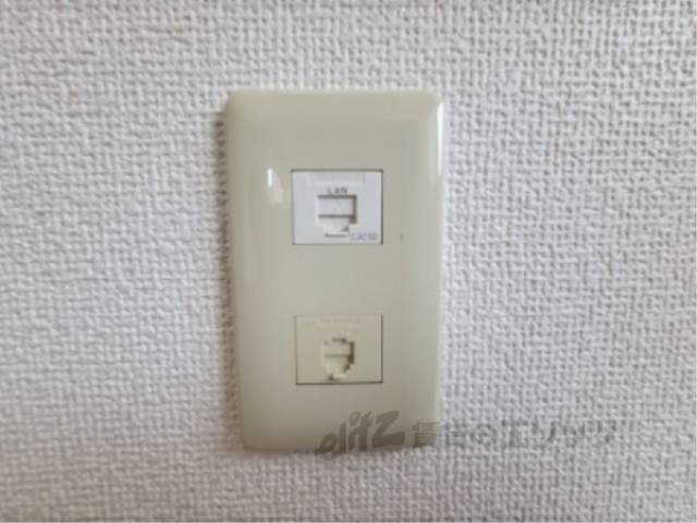 電話端子