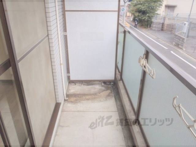 ベランダ　目隠しが嬉しいですね。