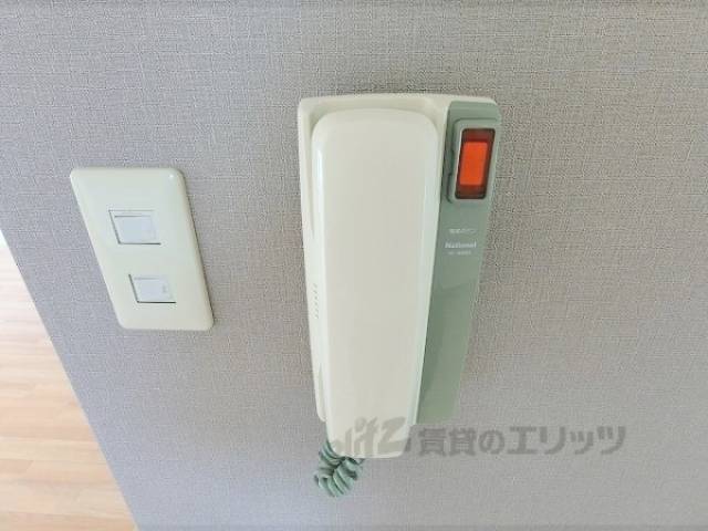 ドアフォン