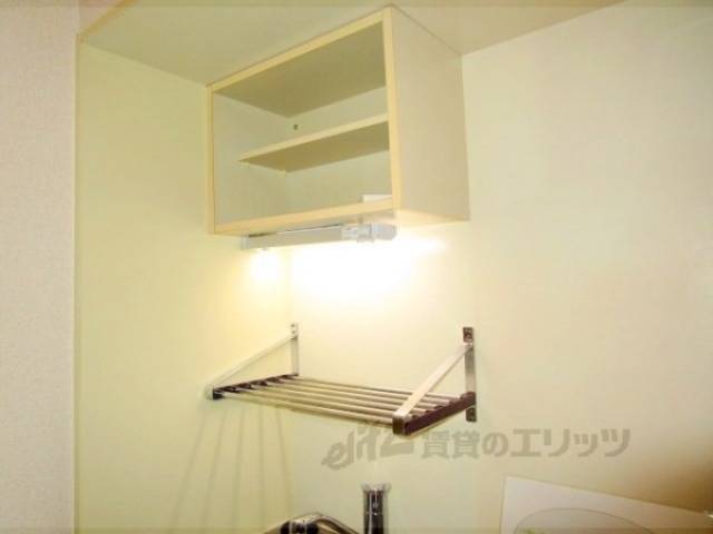 キッチン　キッチン上部棚