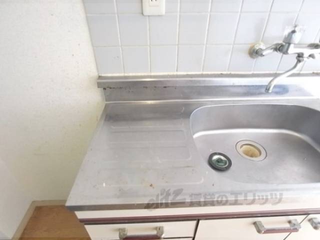 キッチン　コンロ置き場