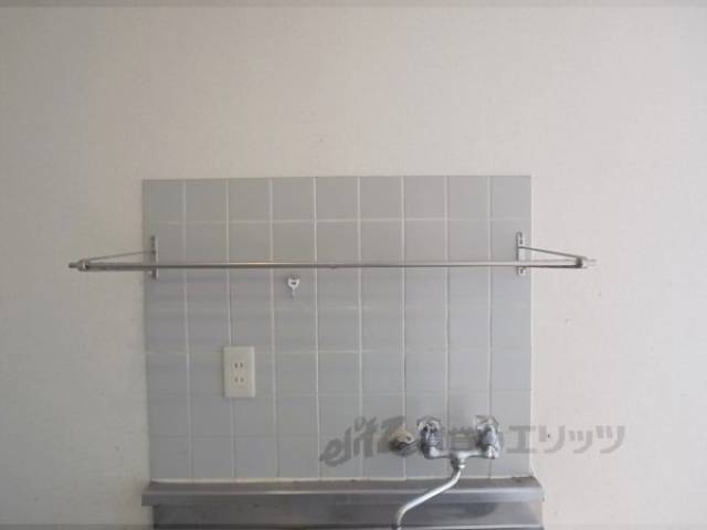 キッチン　キッチン上収納