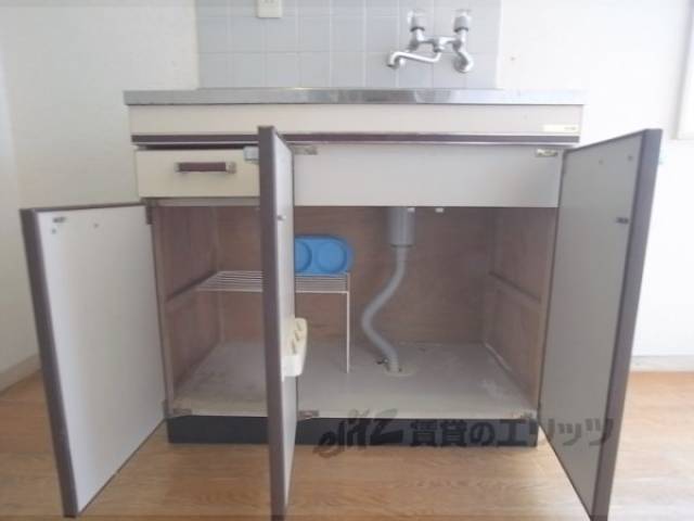 キッチン　キッチン下収納