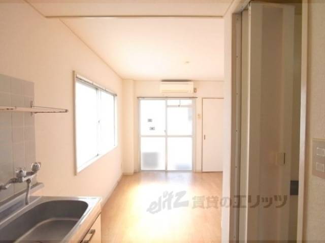 玄関　玄関からの眺め