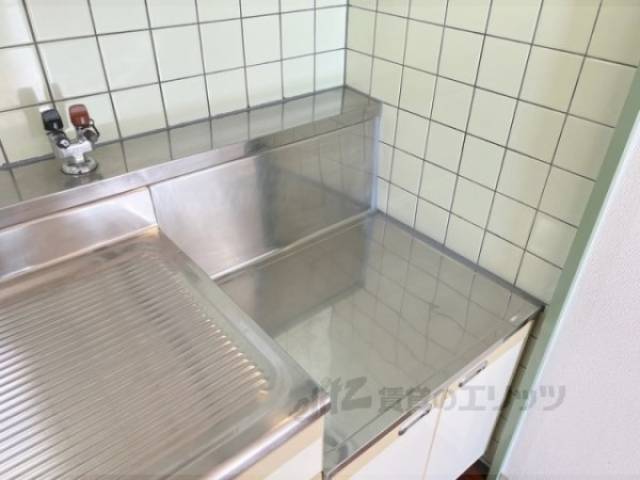 キッチン　コンロ置き場