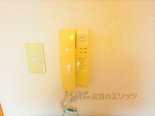 インターホン
