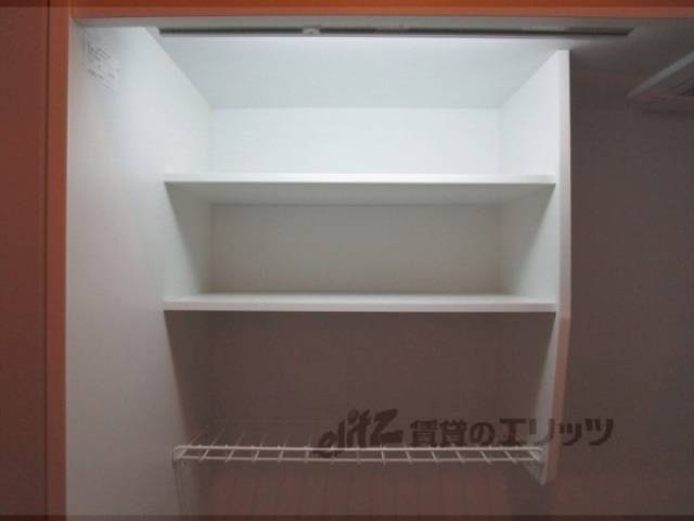 キッチン　キッチン上収納