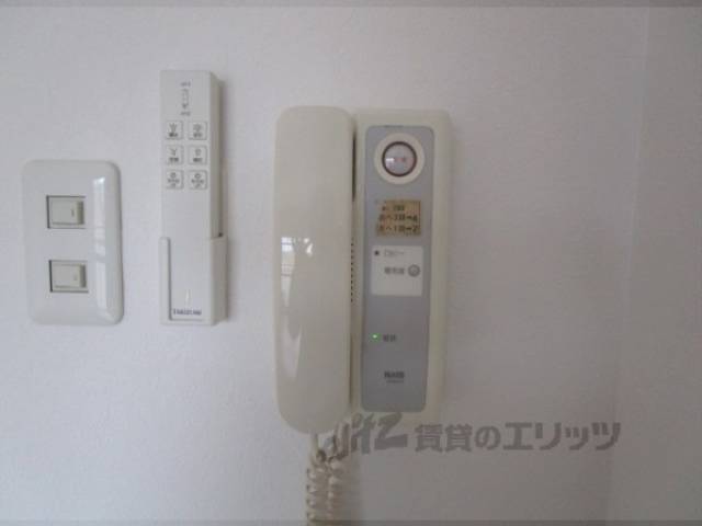 インターホン