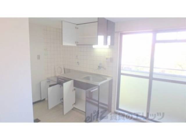 キッチン　収納